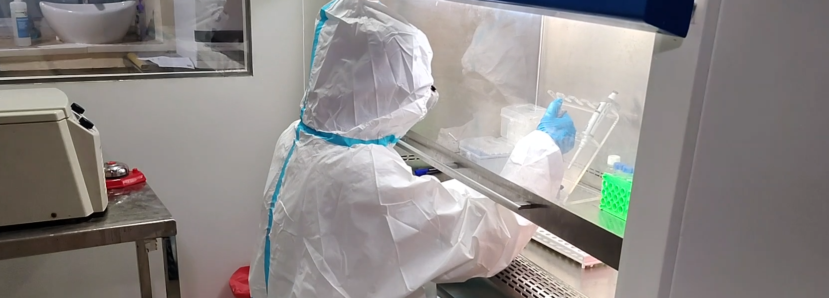 scientist making vaccine